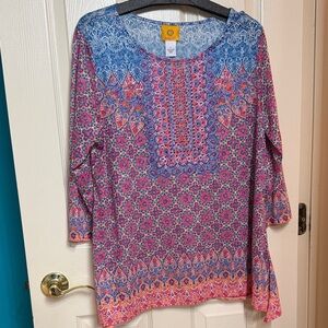 SALE🩷Ruby Rd. Blue and Pink Patterned Tunic